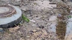 Детский сад в Южно-Сахалинске погряз в воде и грязи из канализации