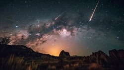 Эйсмонт: самая яркая комета XX века еще вернется к Земле