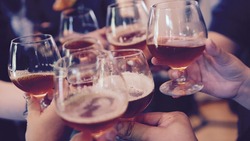 Предприниматели Сахалина 33 раза за неделю нарушили правила продажи алкоголя