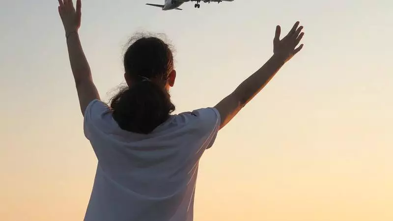 Всех сахалинцев и курильчан приглашают недорого слетать в Москву и Санкт-Петербург