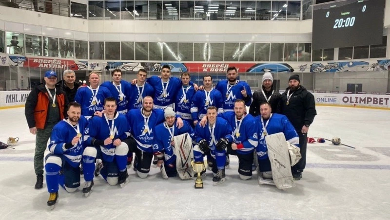 Хоккейная команда «Вулкан» с Сахалина сразится за победу на всероссийском фестивале