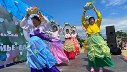 Межнациональный фестиваль «В семье единой» в седьмой раз прошел на пляже Анивы