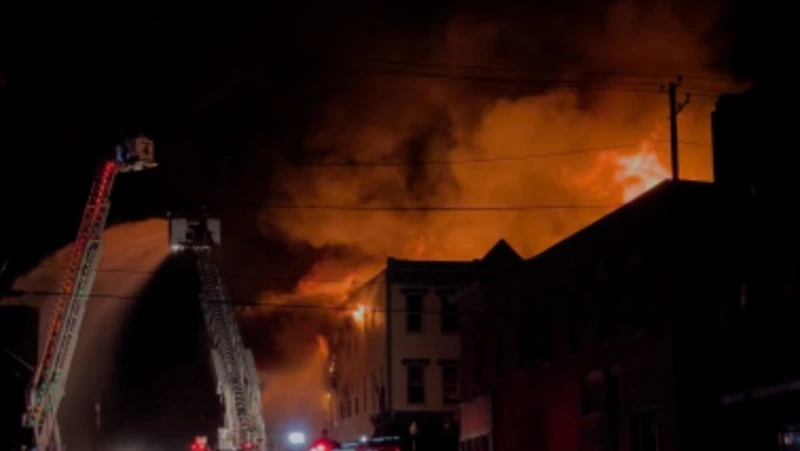 Хозяйственная постройка горела в Южно-Сахалинске утром 26 ноября 