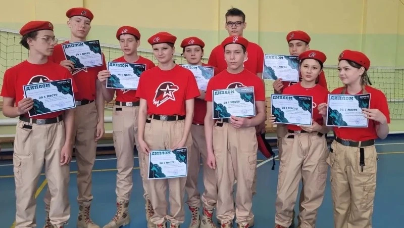 Школьники из села Восток стали лучшими в районном этапе игры «Зарница 2.0»