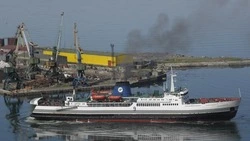 Морскую переправу Холмск — Ванино закрыли утром 30 ноября из-за циклона