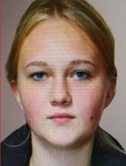 Полиция Поронайского района ищет 17-летнюю девушку с татуировкой «формула любви»