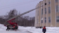 Сотрудники МЧС эвакуировали 10 человек во время учений в синегорском санатории