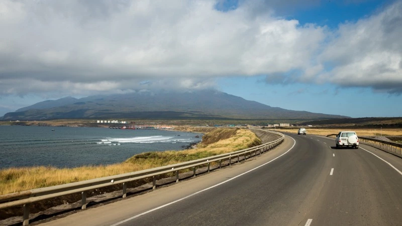 Власти региона взяли на особый контроль восстановление связи на Курилах