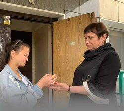 Сирота получила благоустроенную квартиру в Долинском районе