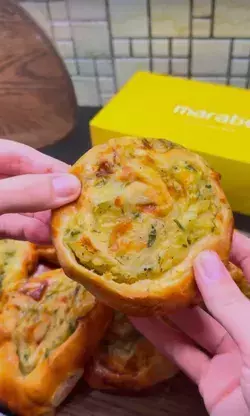 Для тех, кто не любит возиться с тестом: блогер с Сахалина поделилась рецептом ленивых пирожков