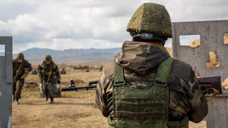 Жителей Сахалина пригласили на военную службу по контракту 