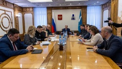 Жители Корсакова и Соловьевки частично остались без света из-за метели 
