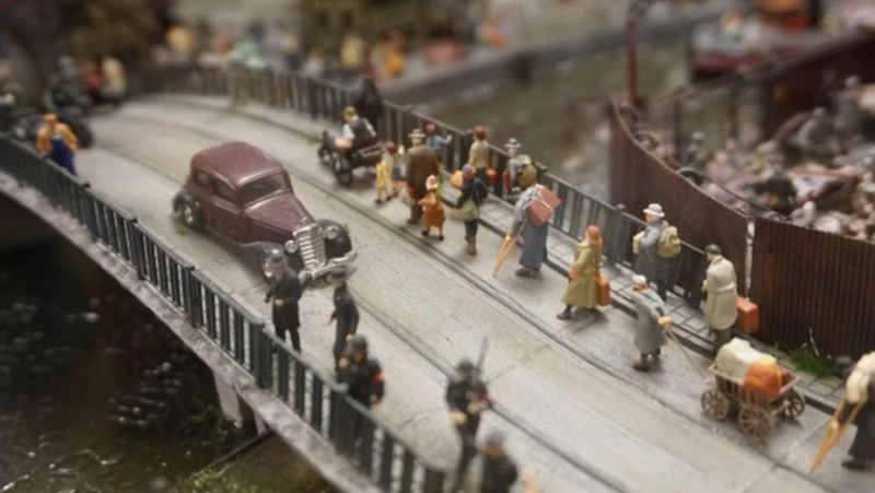 Беженцев стало больше: за сутки 30 тысяч жителей Донбасса пересекли границу РФ