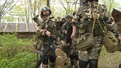 Школьники Сахалина штурмовали избушки и освобождали «заложников» на Пушистом