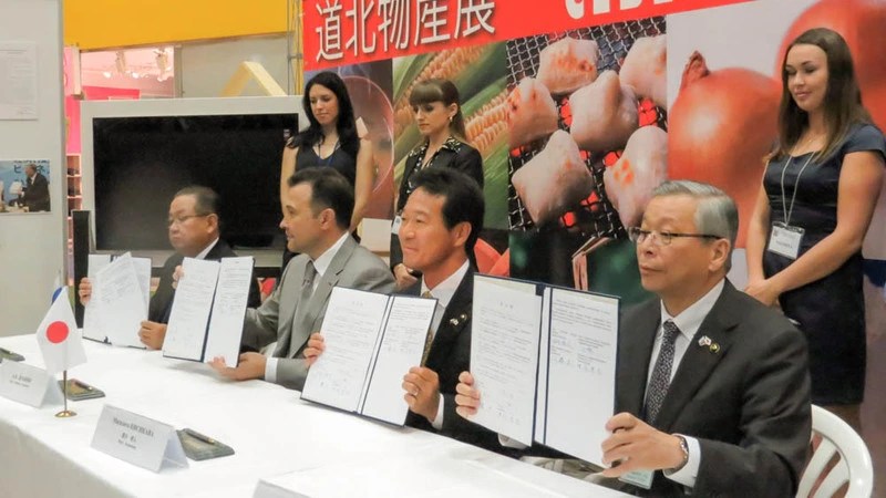 Соглашение о создании агропромышленного парка подписано в администрации в Южно-Сахалинске