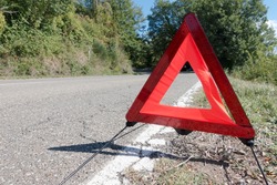 Водитель джипа погиб на севере Сахалина из-за нового асфальта на дороге