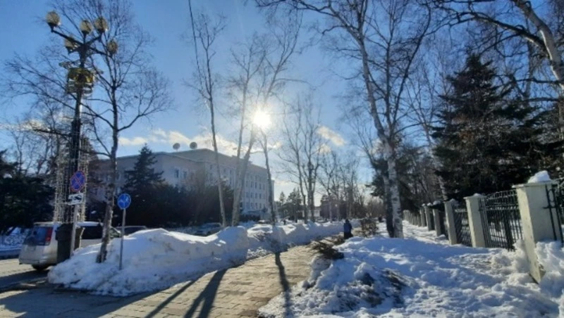 В воскресенье, 9 марта, в Южно-Сахалинске будет снежно и прохладно