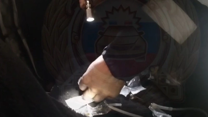 Гашиш и метилэфедрон нашли инспекторы ДПС Южно-Сахалинска в остановленной машине