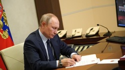 Путин запретил вывозить из России ряд продукции и сырья