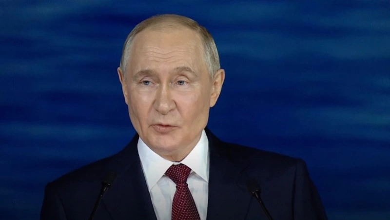 Путин: годовая инфляция снизилась ниже 10 процентов