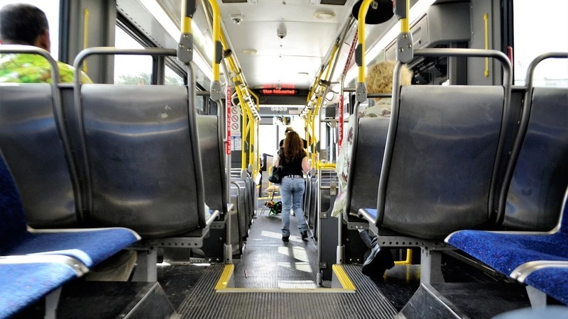 Мэрия Южно-Сахалинска просит у горожан критику ЖКХ, транспорта и дорог