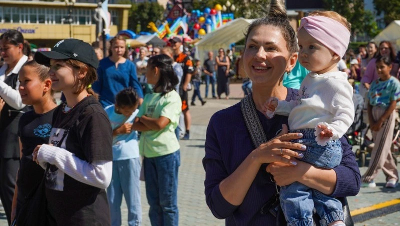 Большой игровой программой продолжился юбилей Корсакова