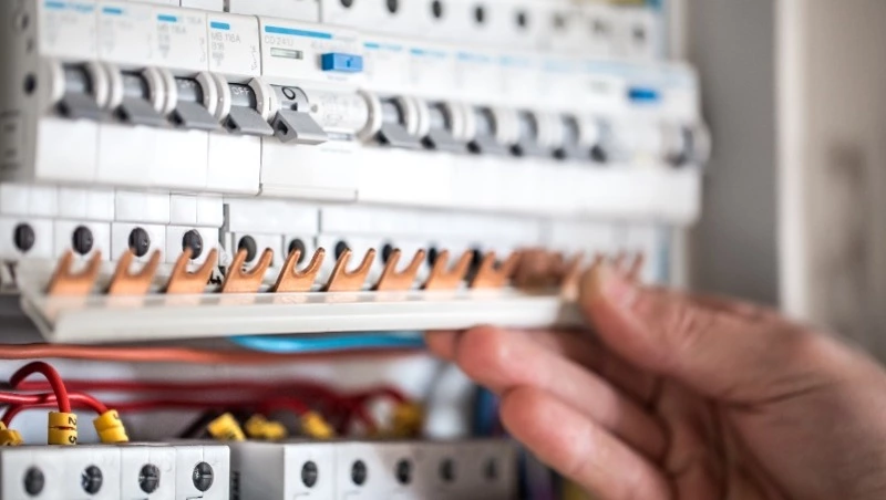 Электричество отключат в сотне домов Южно-Сахалинска 21 октября