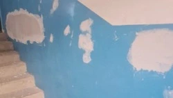 Более 100 подъездов отремонтировали в Тымовском после вмешательства прокуратуры 