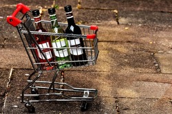 Алкогольные магазины в России могут вынести за пределы городов