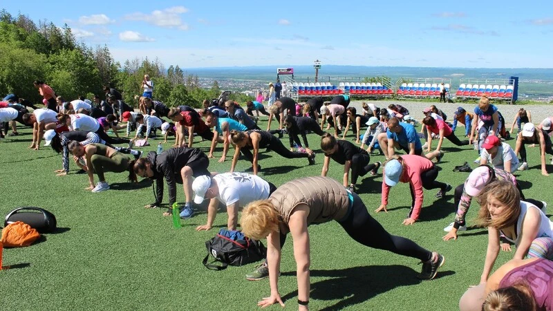 Южносахалинцы бесплатно осваивают тяжелую атлетику, кроссфит и гиревой спорт