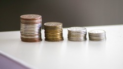Зарплата ниже МРОТ на Сахалине: что делать работнику и работодателю