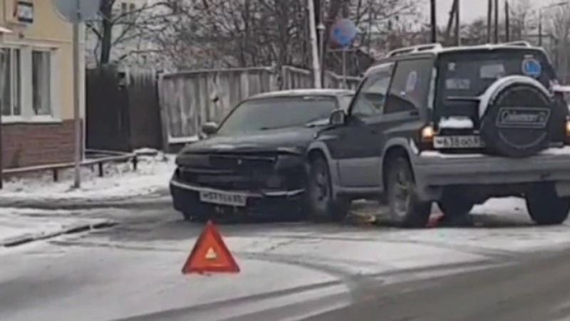 Мокрый снег и скользкая дорога спровоцировали ДТП в Поронайске