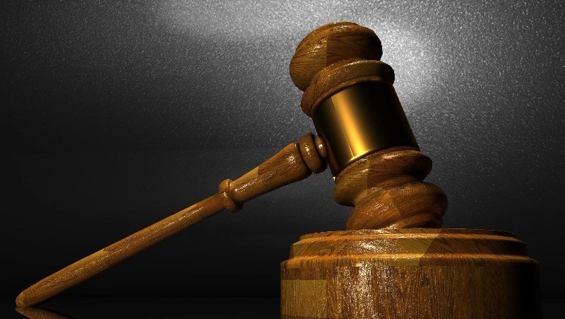 Житель Сахалина ответит в суде за помощь в хищении 2,6 млн рублей у пенсионеров