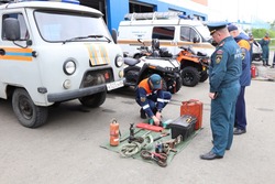 Сахалинских спасателей проверили на готовность к чрезвычайным ситуациям