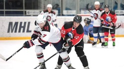 «Сахалин» потерпел первое поражение в чемпионате ветеранских хоккейных дружин