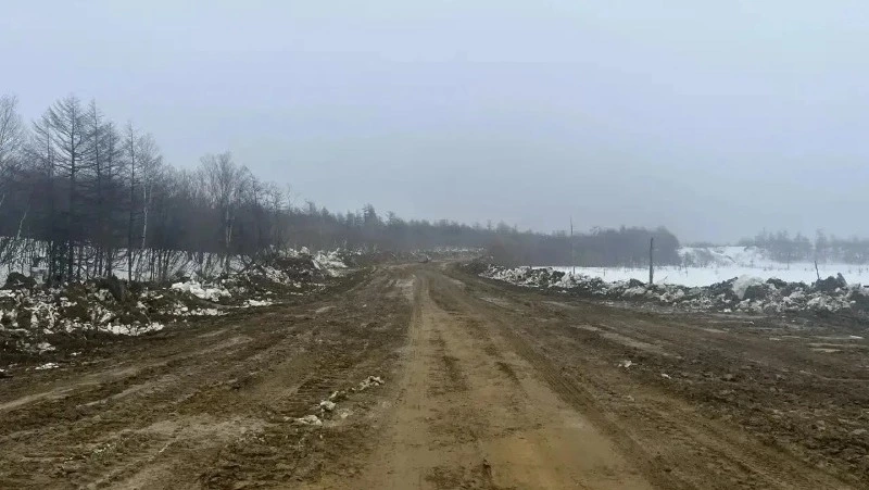 На севере Сахалина привели в порядок грунтовый участок трассы Южно-Сахалинск — Оха