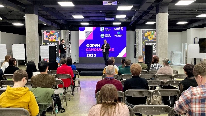 Более 300 человек охватил второй сезон «Клуба самозанятых» на Сахалине