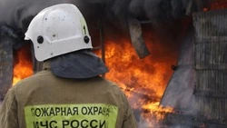 Частный дом едва не сгорел в селе под Поронайском