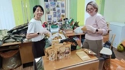 Активистки Единой России из Ногликского района сушат фрукты для посылок бойцам на СВО 