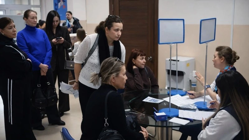 Участницы ярмарки вакансий в Южно-Сахалинске получили приглашение на повторное собеседование