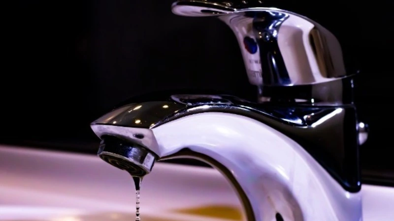 Холодную воду отключат на пяти улицах Южно-Сахалинска 13 сентября