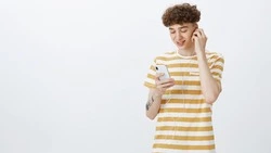 Квесты для обучения возможностям платформы запустили на Авито 