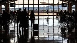 Рейс Южно-Сахалинск — Южно-Курильск задержали почти на сутки вечером 5 июля