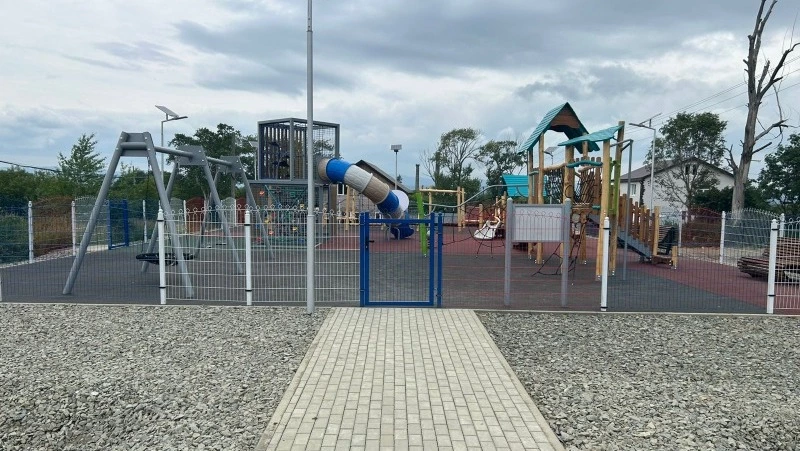 В пяти районах Сахалинской области появились детские игровые зоны