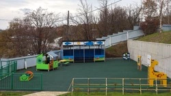 «Носки и обувь чистые»: в Корсакове после жалобы губернатору обновили детский сад