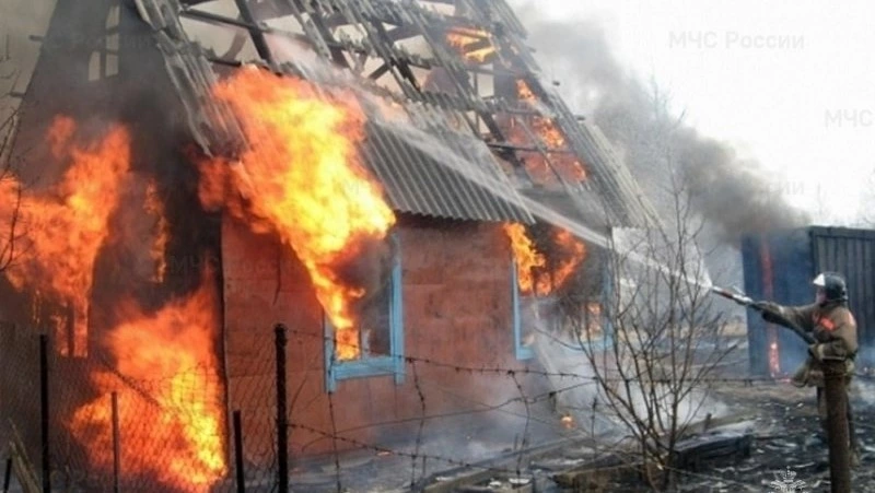 Баня сгорела в Александровске-Сахалинском