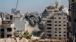 Израиль начал наступление на сектор Газа