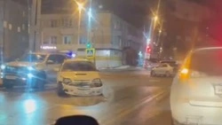 Седан и универсал не поделили перекресток в Южно-Сахалинске