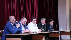 Дебаты на экологическую тему прошли в Южно-Сахалинске