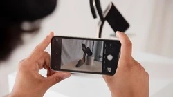 В Японии сотрудник полиции попался на видеосъемке у женщины под юбкой